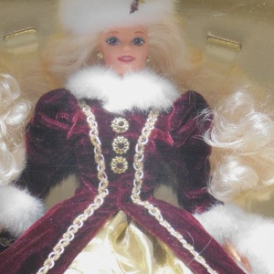 Vintage Collectible Happy Holidays Barbie Doll