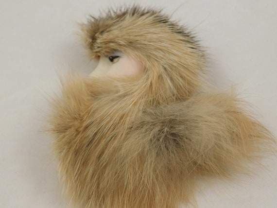 Vintage Collectible Han Shin Fur Brooch - image 1