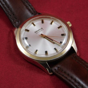 Vintage Collectible Benrus Automatic 14 Kt Gold Plated