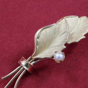 Vintage Collectible Gold Pin From CR CO Jewelry 12kt gold filled