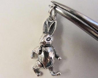 New Sterling Silver 3D Movable Heavy Bunny Rabbit Charm Pendant - 3.77 Grams - See Photos