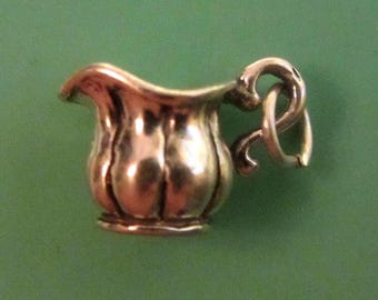 Nuevo colgante con dije de jarra de crema 3D de plata esterlina pequeña - 3,00 gramos - Ver fotos