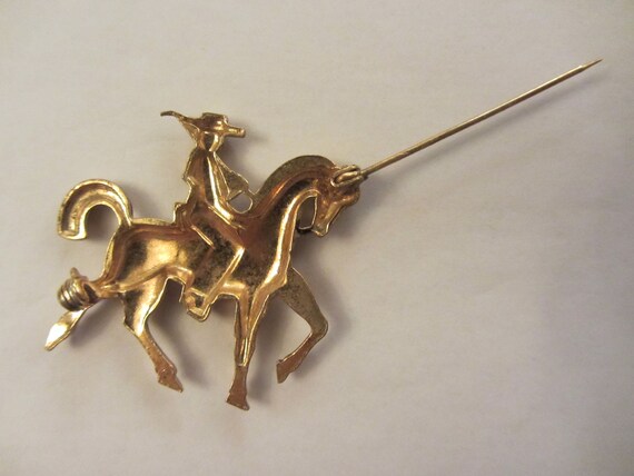 Spanish Damascene Horse Rider Brooch & Ornate Cli… - image 7