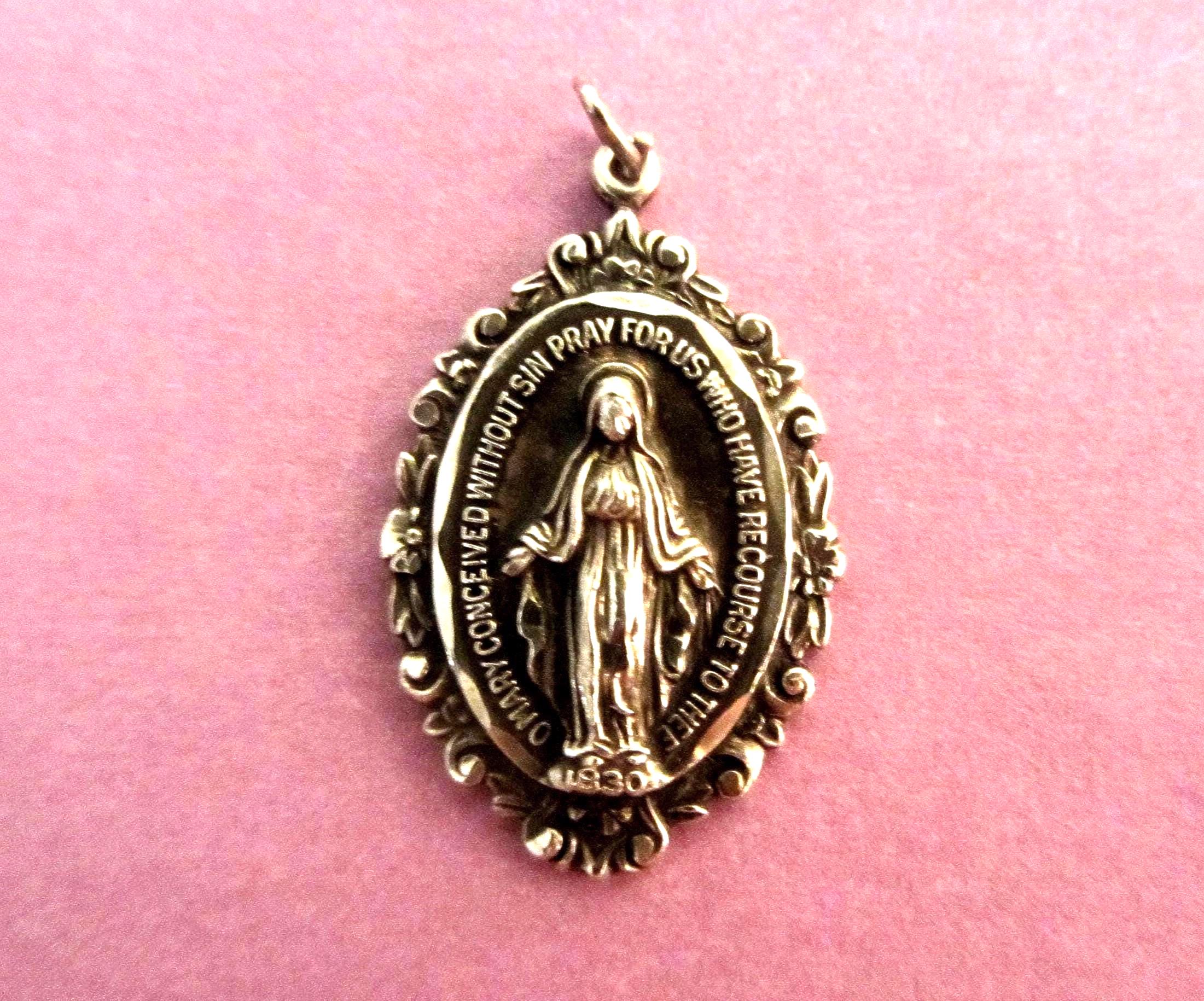 Vintage Large Creed Sterling Silver Miraculous St Mary Medallion - 6.04 ...