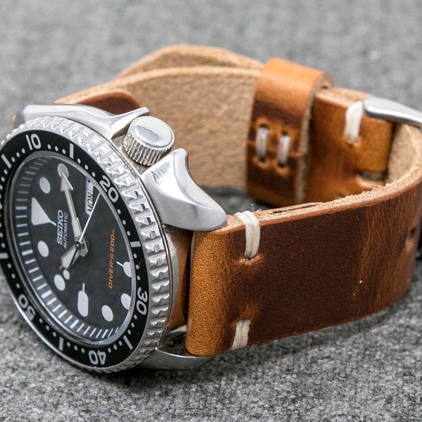 Leather Watch Strap Vintage Style 18mm, 20mm, 22mm, 24mm Horween English Tan Hand Stitched