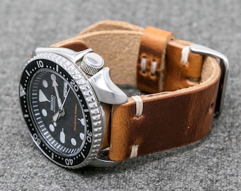 Leather Watch Strap Vintage Style 18mm, 20mm, 22mm, 24mm Horween English Tan Hand Stitched