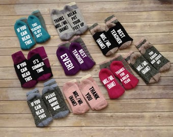 Teacher gift, teacher appreciation gift, Wine Socks, novelty socks, If You Can Read This Socks, Graduation socks, Mothers day gift, mom gift