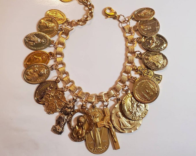 Token Catholic Medals Bracelet, Prayer & Devotion, Book Chain, Devotion
