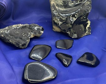 Raw Obsidian Mix: Hand-Sourced Glass Butte, Oregon - Lapidary, Jewelry