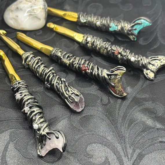 Single, Stone Decorated 10mm Chunky Crochet Hook