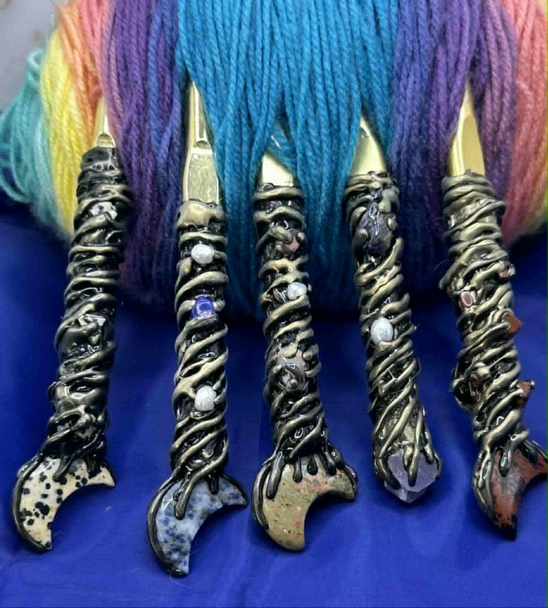These unique hooks are handcrafted with care, featuring genuine rocks and crystals that are as functional as they are beautiful. Each hook is designed to provide a comfortable grip and smooth stitching experience, making them a joy to use for all your crochet projects. Whether you're a seasoned crocheter looking to elevate your crafting experience or a beginner eager to try something new, these crochet hooks are sure to inspire creativity and bring a little piece of nature into your projects