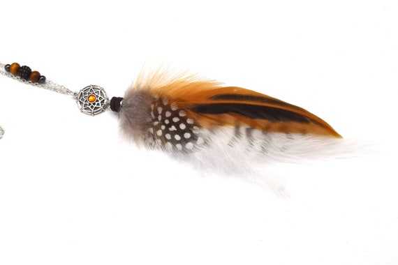 Beyond Dreams - Collana acchiappasogni da donna, con piume, lunga, bigiotteria di moda stile indiano in pelle marrone con ciondolo acchiappasogni