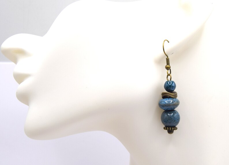 Boucles d'oreilles bleues en céramique, Boho chic, cadeau femme, anniversaire image 4