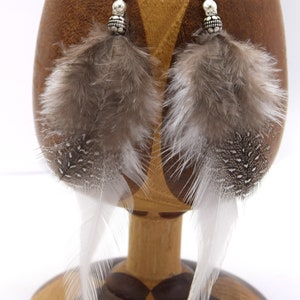 Chilali feather earrings - Ethnic Feather - white and black feather