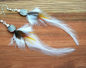 Boucles d'oreilles plumes Angeni - Ethnic Feather - plume blanche et orangé