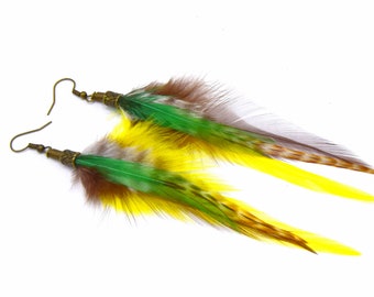 Earrings in feathers Migina yellow green