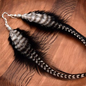 Amarok Feather Earrings - Ethnic Feather - Ethnic Jewelry - Indian Jewelry - Boho -