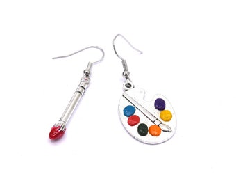 Boucles d'oreilles fantaisies artiste peintre, palette de peintures et pinceau