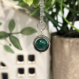 Mini Natural Green Malachite Fidget Necklace