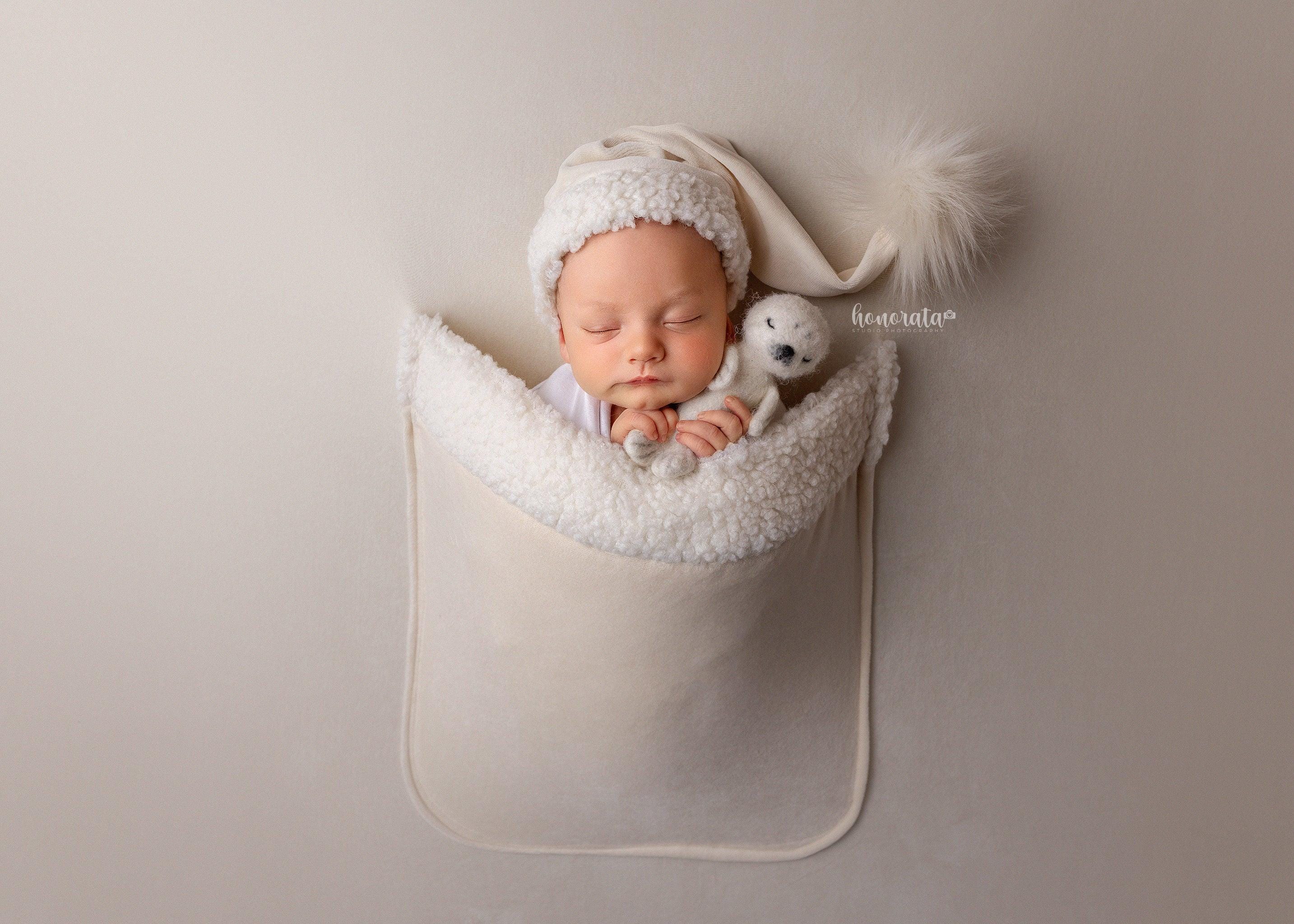 Newborn photo prop - Etsy 日本 Newborn photo prop - Etsy 日本
