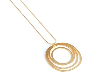 Long Gold Interlocking Circle Necklace: 24K Plated Geometric Pendant
