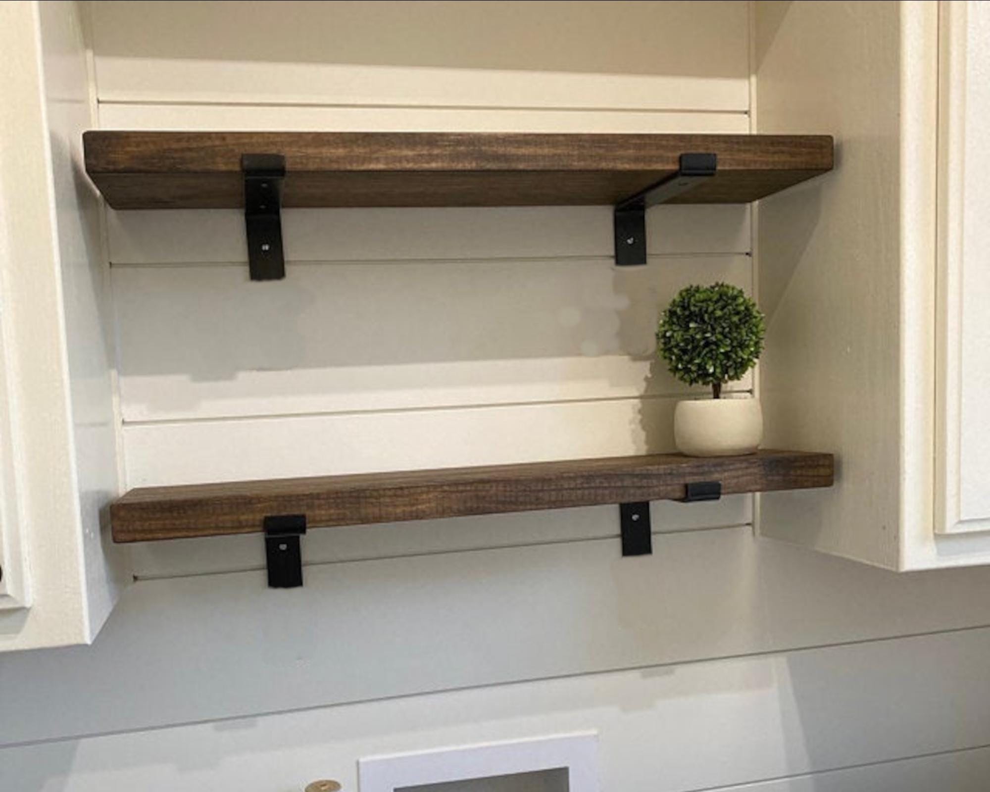 Rustic Floating Shelf: Farmhouse Wood Wall Shelf With L Brackets - Etsy