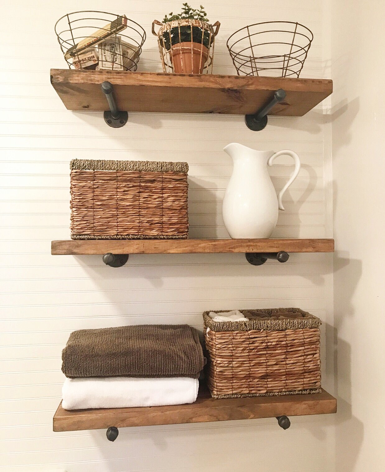 One Floating Shelf Farmhouse Decor Rustic Wood Shelf TWO Etsy Canada
