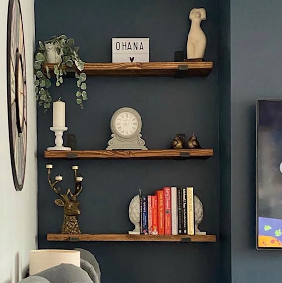 Wooden bookshelf on wall discount