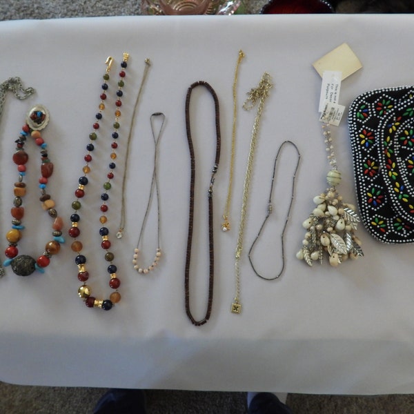 Bag of random vintage jewelry - for dress up or crafts (bag #11)