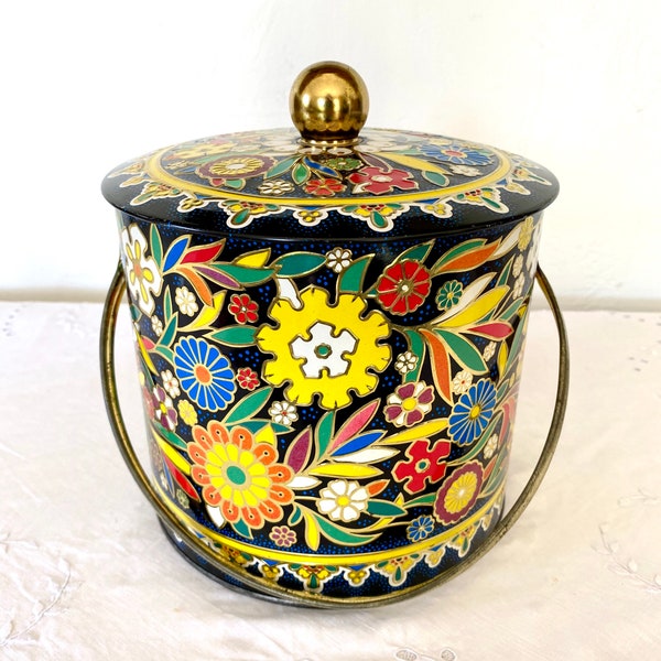 Vintage Daher Floral Embosses Tin Bucket