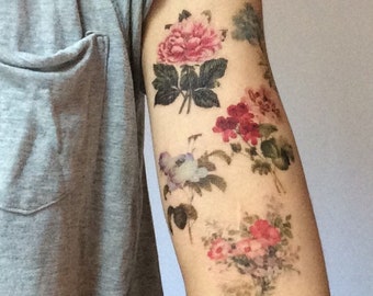 Floral Temporary tattoo. 5 Victorian Flower Femenine Tattoo Designs.