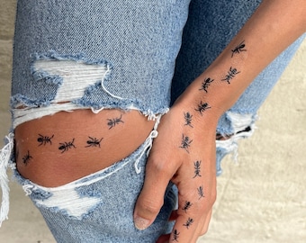 Halloween-themed temporary Tattoos. Pumpkins, Ghost, Bat, Ants, Witch Pumpkin, Snake, Hand Tattoos, Creepy, Scary Tattoos