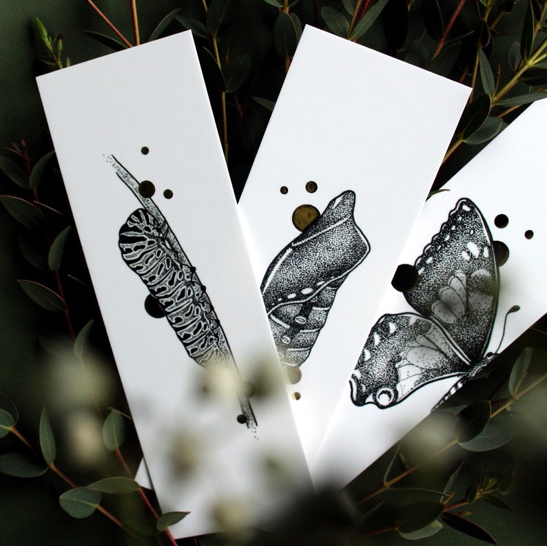 Single or Set bookmarks with Gold Foil Life Cycle Butterfly Papilio Machaon, caterpillar, pupae, swallowtail butterfly afbeelding 3