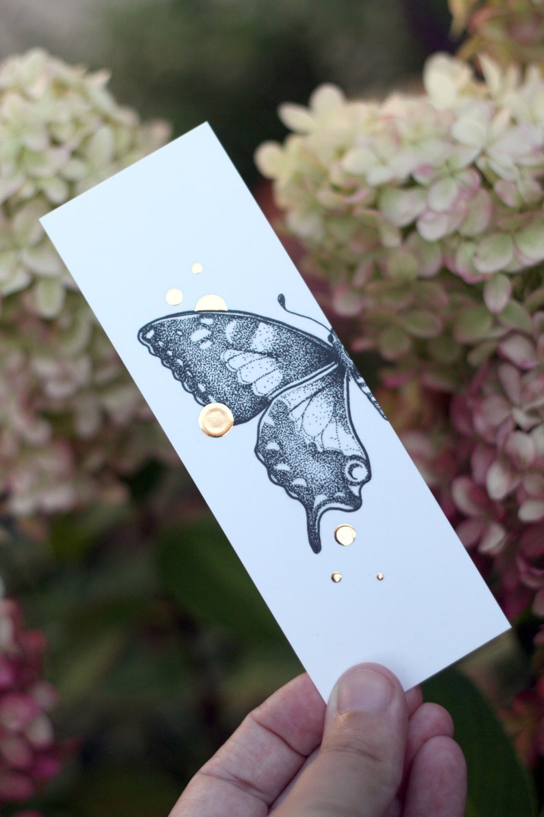 Single or Set bookmarks with Gold Foil Life Cycle Butterfly Papilio Machaon, caterpillar, pupae, swallowtail butterfly afbeelding 4