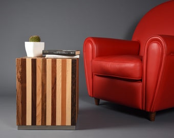 Tavolino da Caffe in legno massello / Comodino in stile scandinavo fatto a mano / Tavolo per sofà moderno / Pezzo unico realizzato a Mano