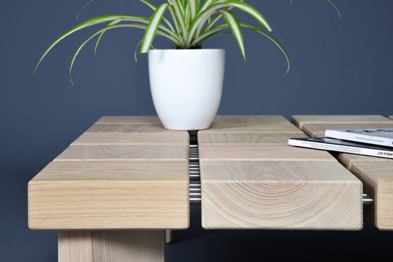 Table basse carrée en bois massif image 7