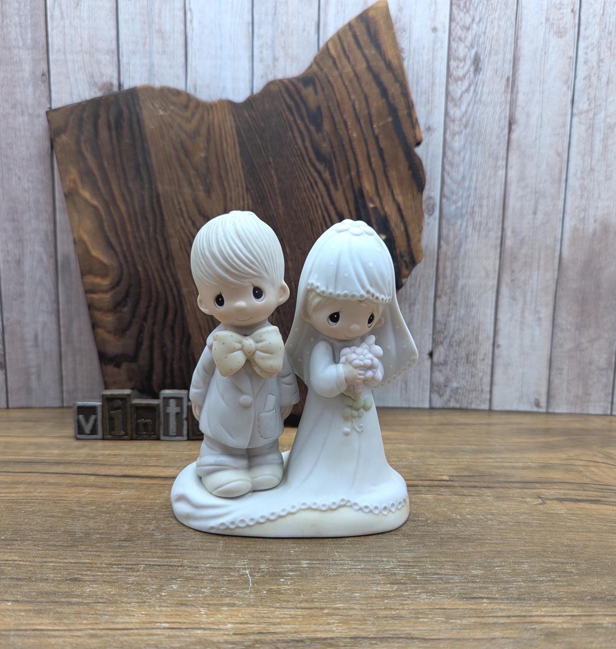 1979 Enesco Imports Corp Jonathan & David The Lord Bless You and Keep You Bridal Precious Moments Figurine #E-3114