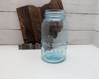Atlas Strong Shoulder Antique Aqua Half Gallon Mason Jar No Lid