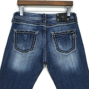 Miss Me Jeans Size 28 fit W32 L25.5 Boyfriend Capri Cropped Denim Embellished Jorts