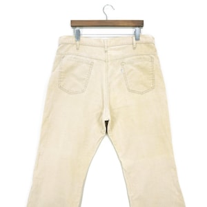 Vintage Levi&#39;s 646 Pants Size W39 L29.5 Made in USA Corduroy 70s 80s White Tab Bell Bottom Pants TALON 42