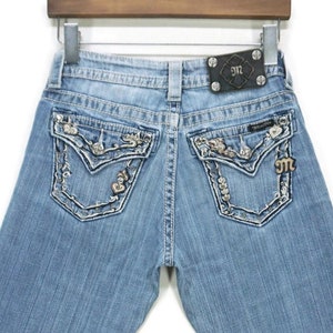 Miss Me Jeans Size 24 fit W29 L25 Boyfriend Capri Stud Embellished Cropped Denim