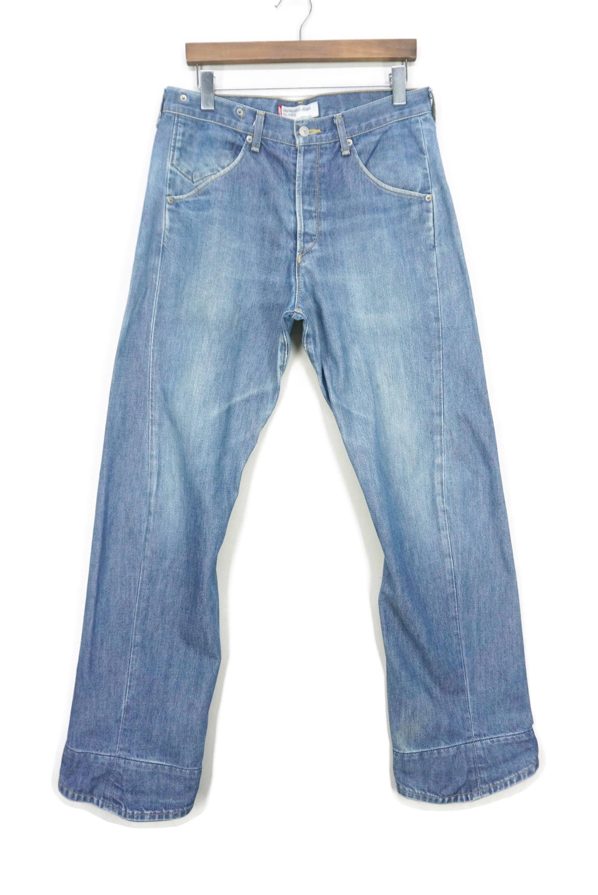 Levis Engineered Size 32x33 Twisted Side Seams Darted Yoke Ergonomic Fit Jeans Made in Japan