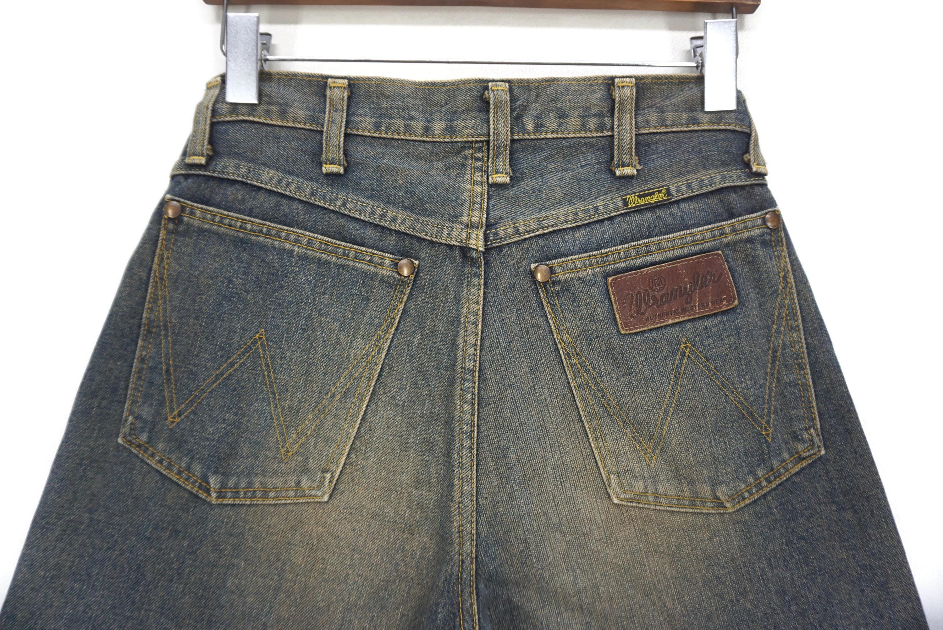 Wrangler Jeans Size W28 L31.5 Made in Japan Blue Bell