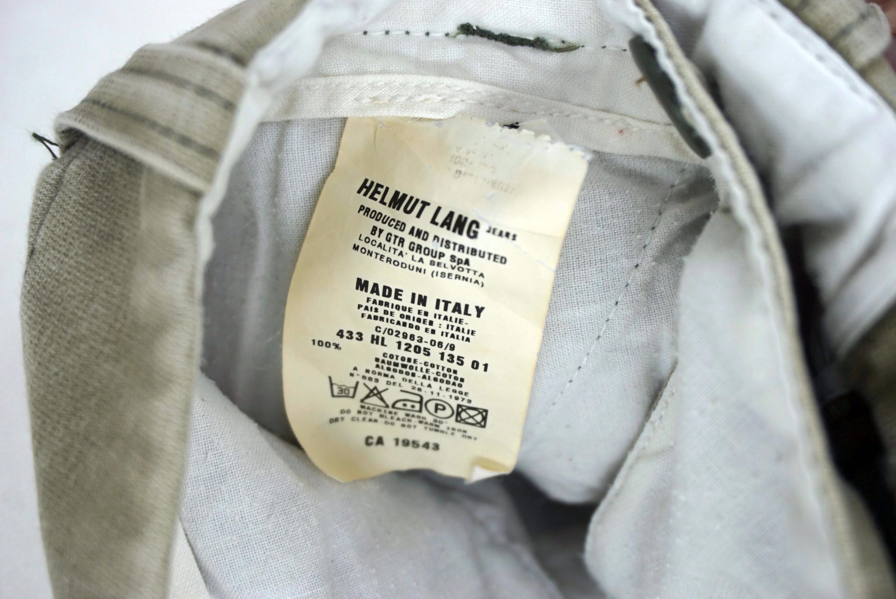 Helmut Lang Distressed Cargo Size 28x32 Made in Italy Helmut Lang Distressed Cargo Size 28x32 Made in Italy