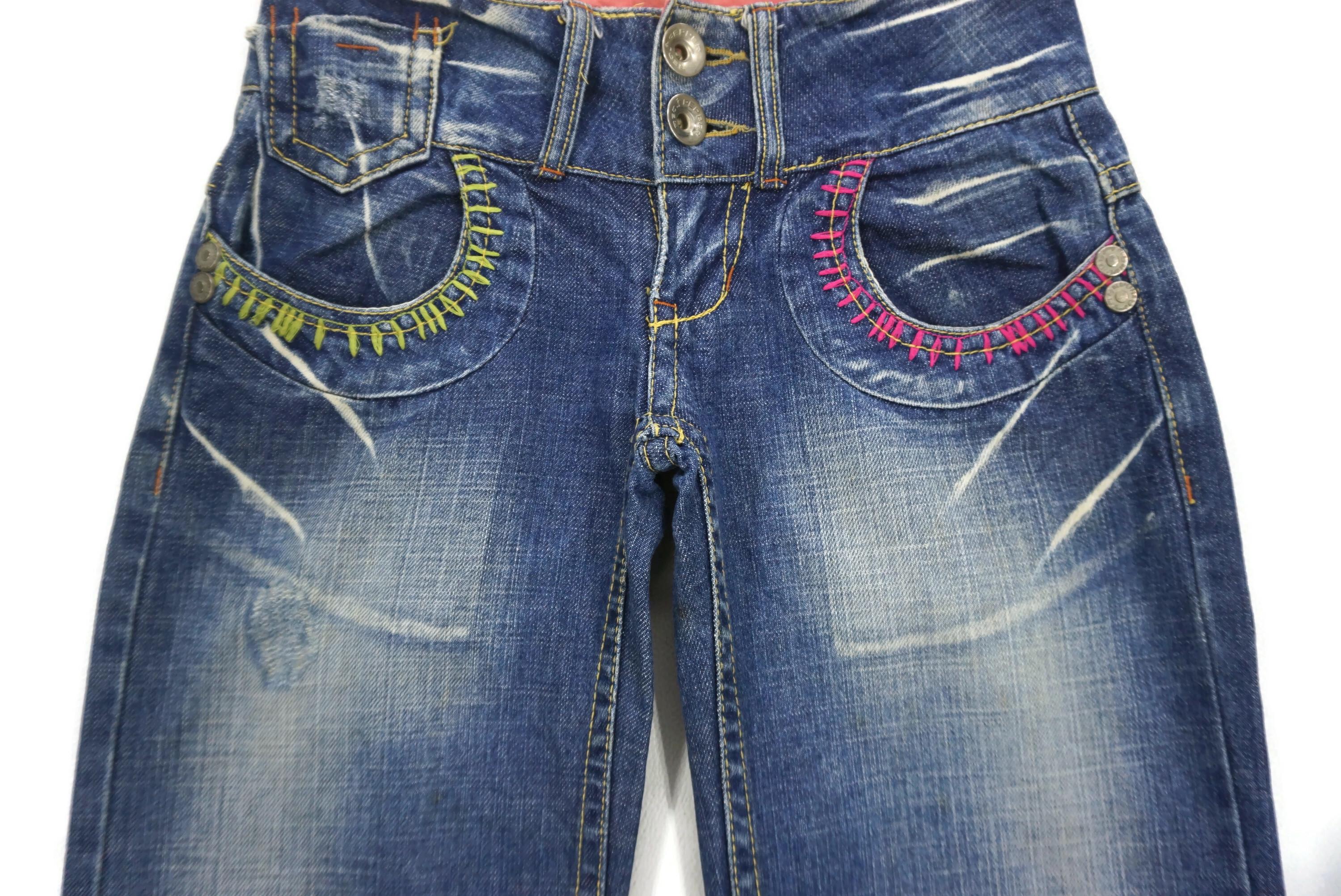 Red Pepper Jeans Size 25 Fits W26xl28.5 Japanese Embroidered Flare