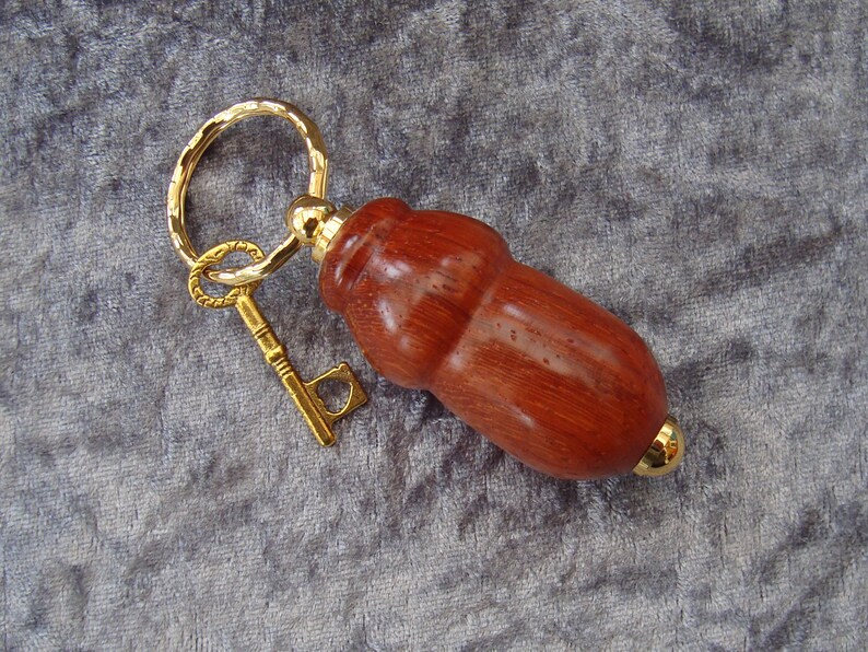 *Hold key to your heart PADAUK WOOD KEYRING*10ct gold plated keyring*Woodturning*Gift for wood lover birthday anniversary 5th is wood