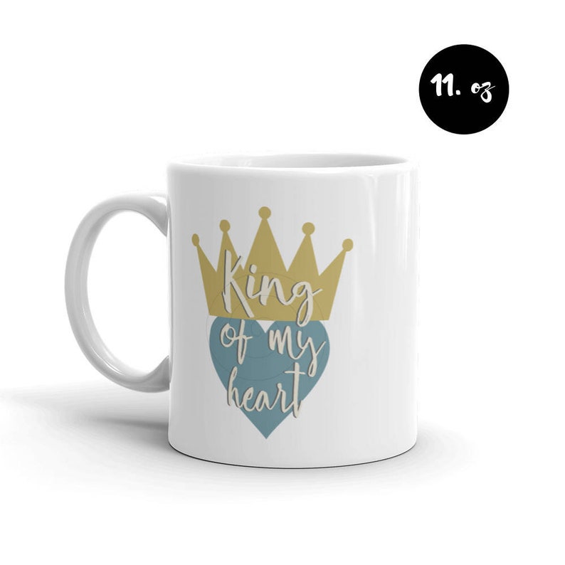 Taza / taza de café del rey de mi corazón. King Prince Drinkware. Príncipe Taza. Taza de ducha del bebé del príncipe. Taza de corazón de corona. Gold Blue Baby Boy Taza imagen 1