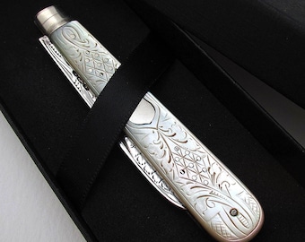 Antique Edwardian 1919 Sheffield Sterling Silver & Mother of Pearl Folding Fruitknife, Bright-cut Floral Engravings.