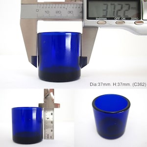 1 1/2&quot; to 1 5/8&quot; Diameter. Replacement CIRCULAR/ROUND Bristol Cobalt Blue Glass Liner for Silver Salt/Inkwell/Mustard Pot