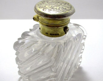 Large & Heavy Victorian 1851 Antique Sterling Silver Gilt Lidded Glass Inkwell Bottle.